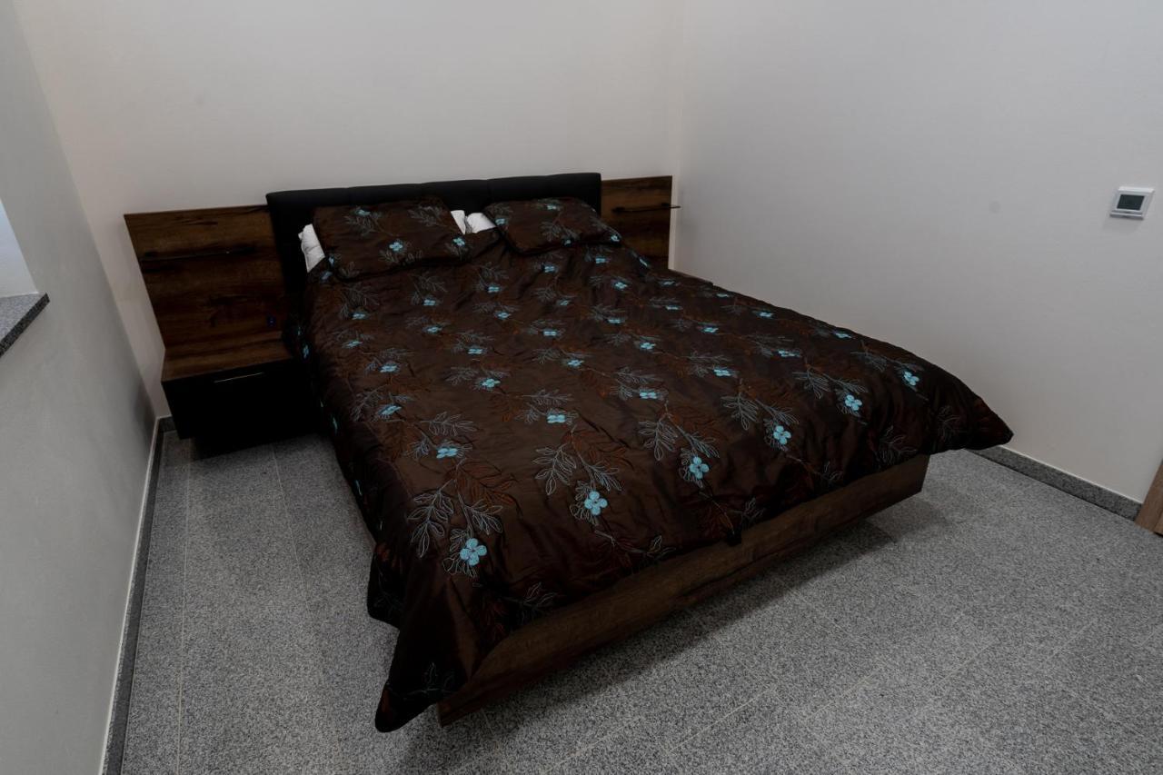 Apartament Grabowski Stone Design Przemysl Ngoại thất bức ảnh